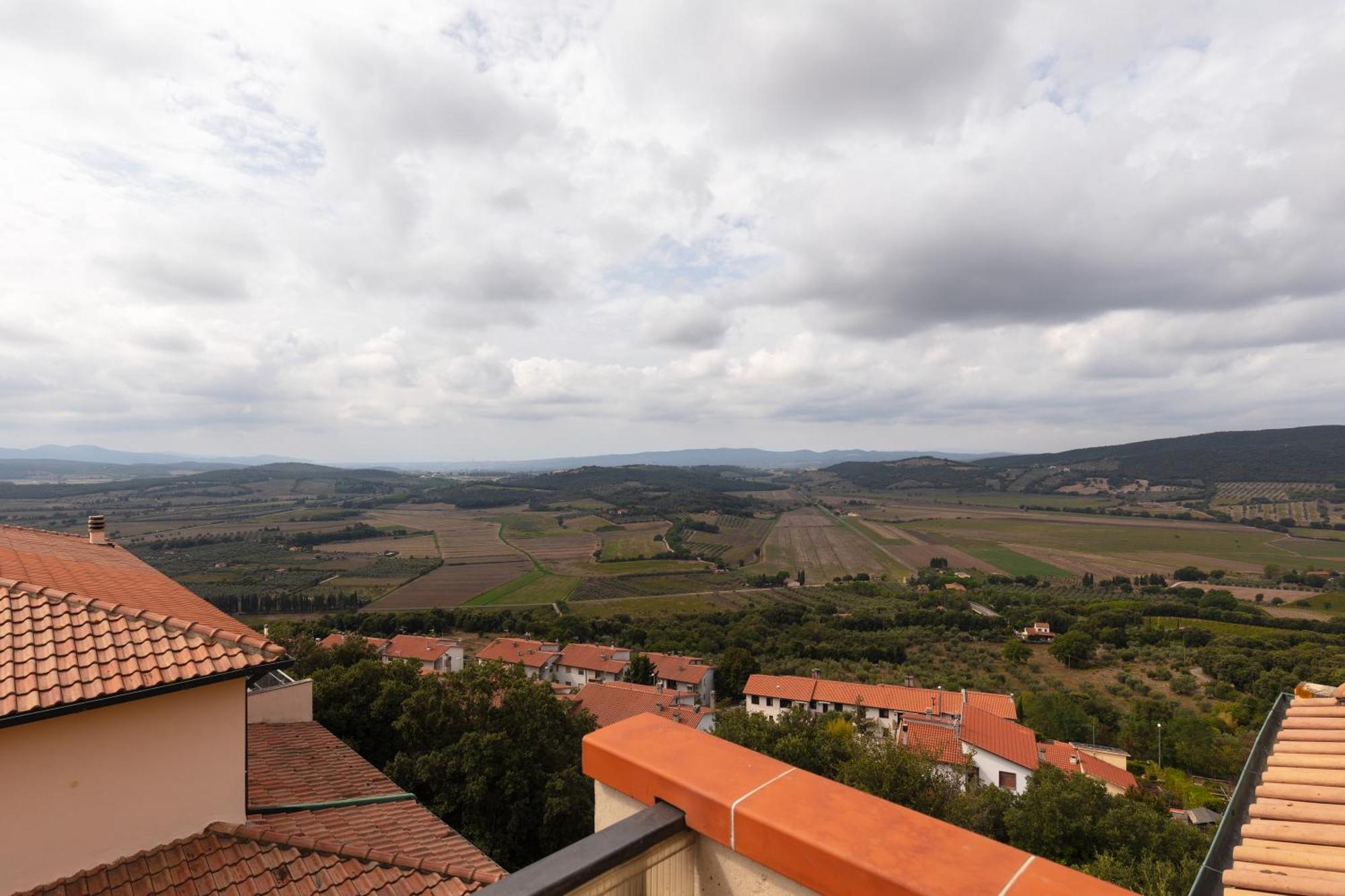 Willa Mansarda Vista Mare Massa Marittima Zewnętrze zdjęcie